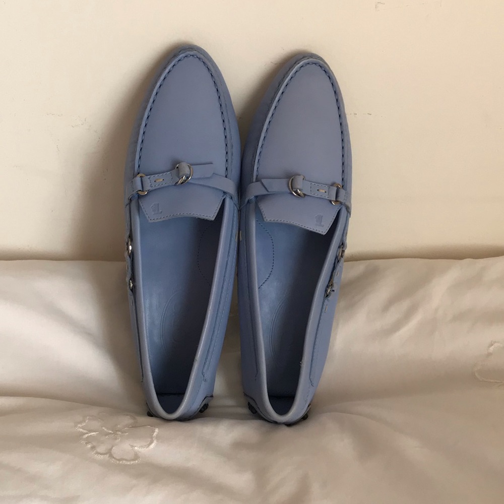Tod’s loafers